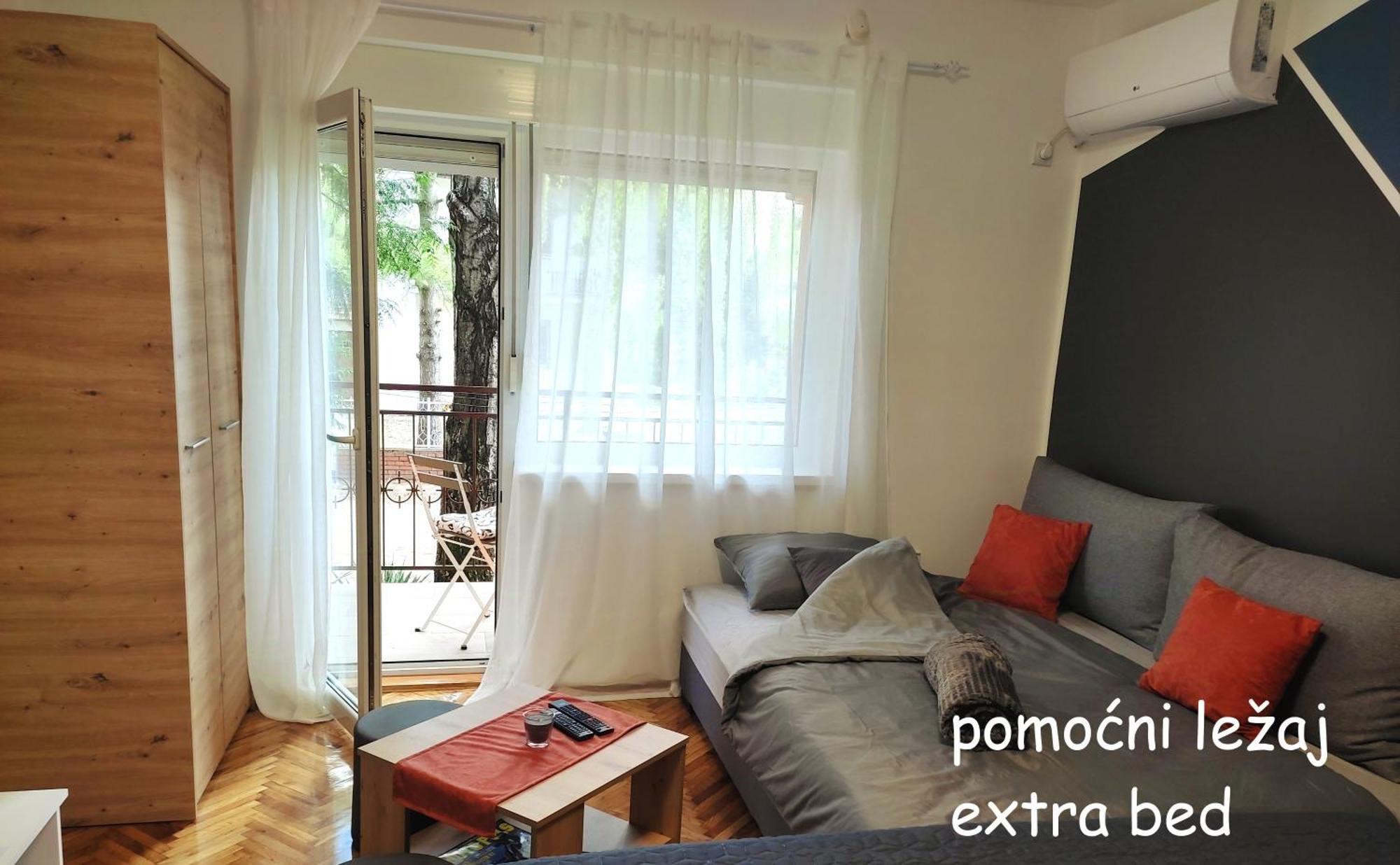 Ravena Apartment *
